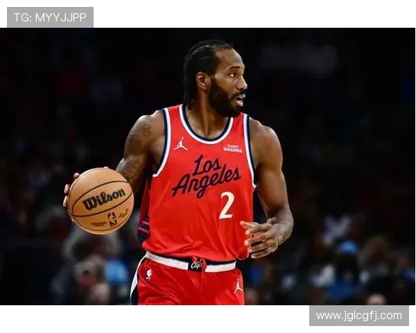 莱昂纳德半场表现抢眼19分钟内高效得分17分助球队争胜